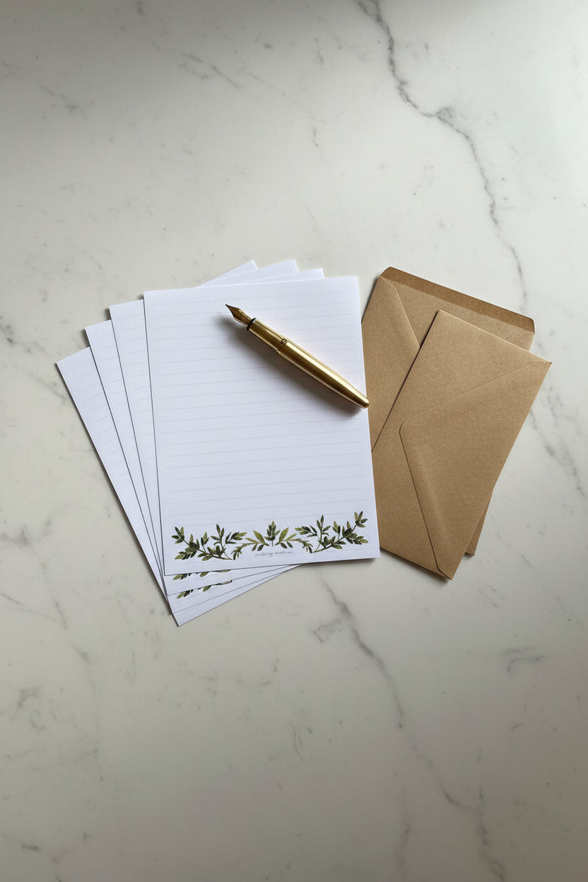 A4 Botanical Edge Letter Writing Paper Set — 20 Sheets & Kraft Envelopes